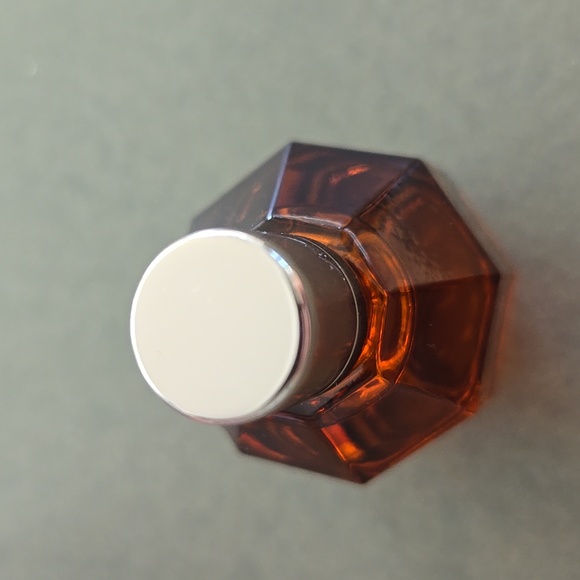 New in box never used Viktor Rolf FLOWERBOMB Tiger lily collectible bottle delux - Picture 3 of 3